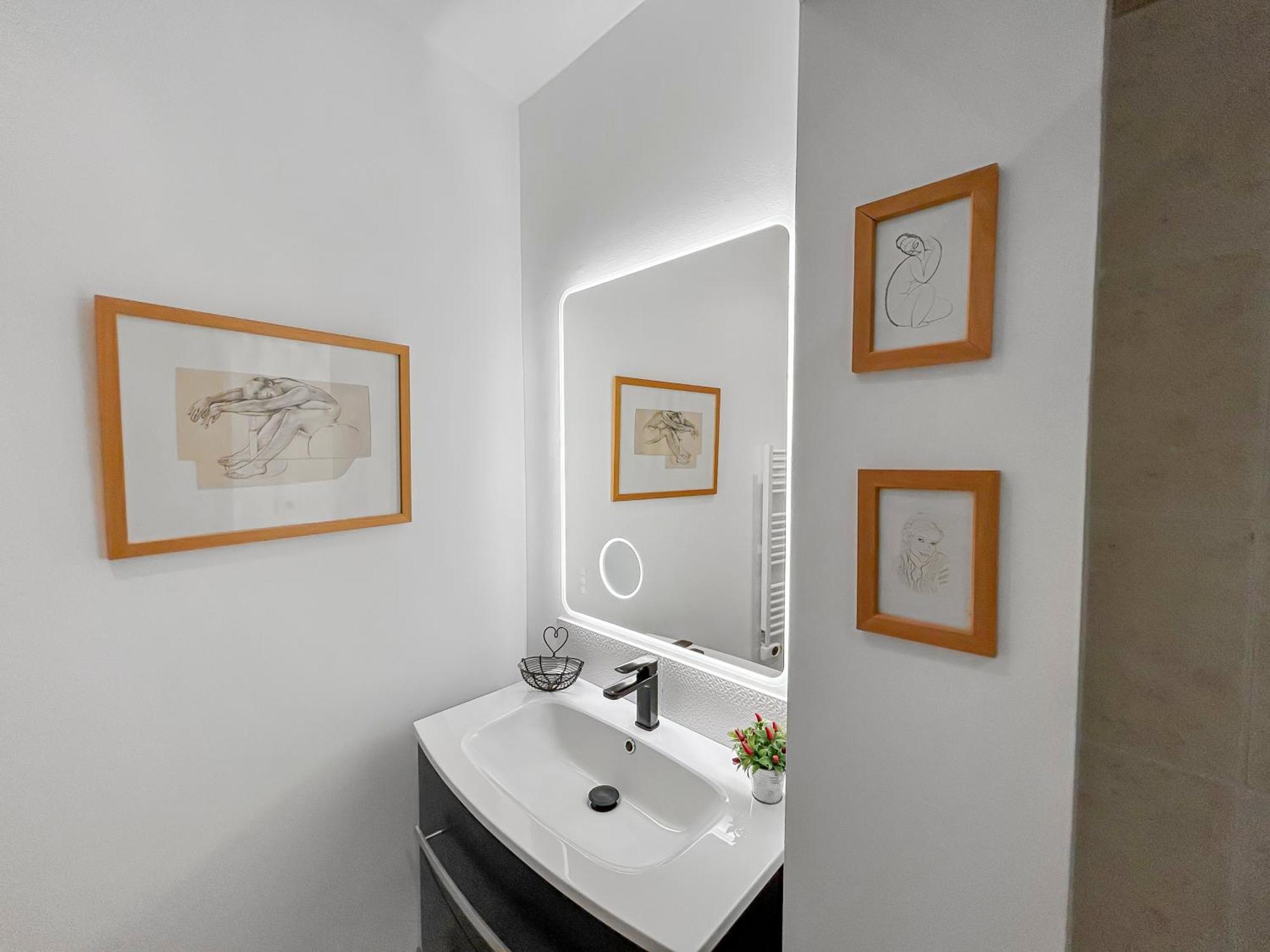 Ferienwohnung Nid Douillet Au Coeur D'Uzès Exterior foto