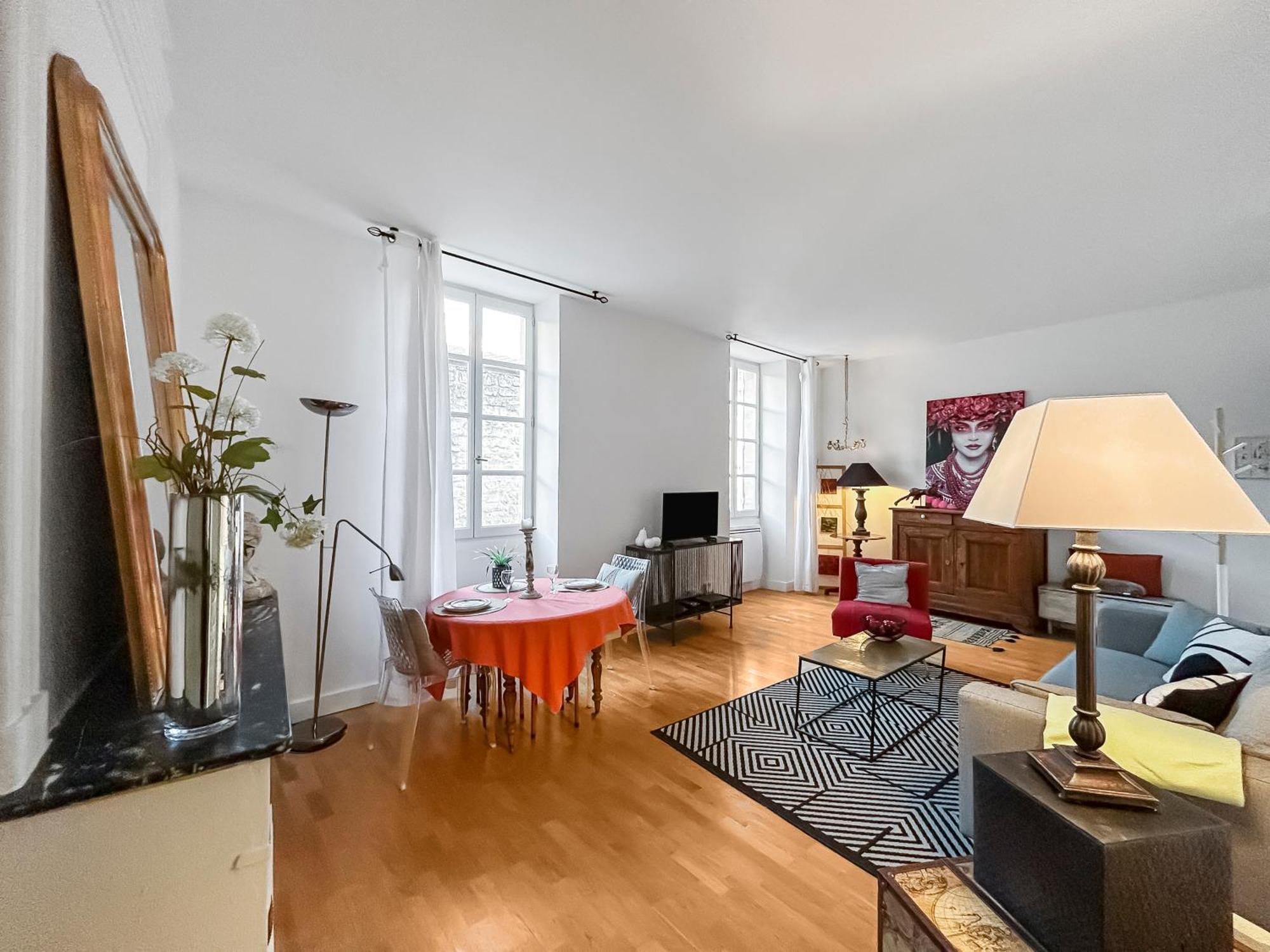 Ferienwohnung Nid Douillet Au Coeur D'Uzès Exterior foto